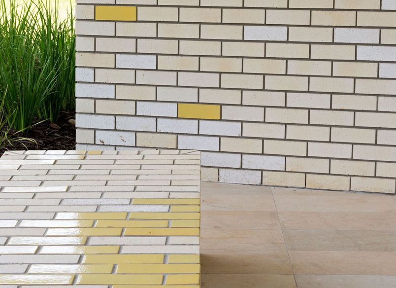 CQU Health Clinic Extension by Reddog Architects