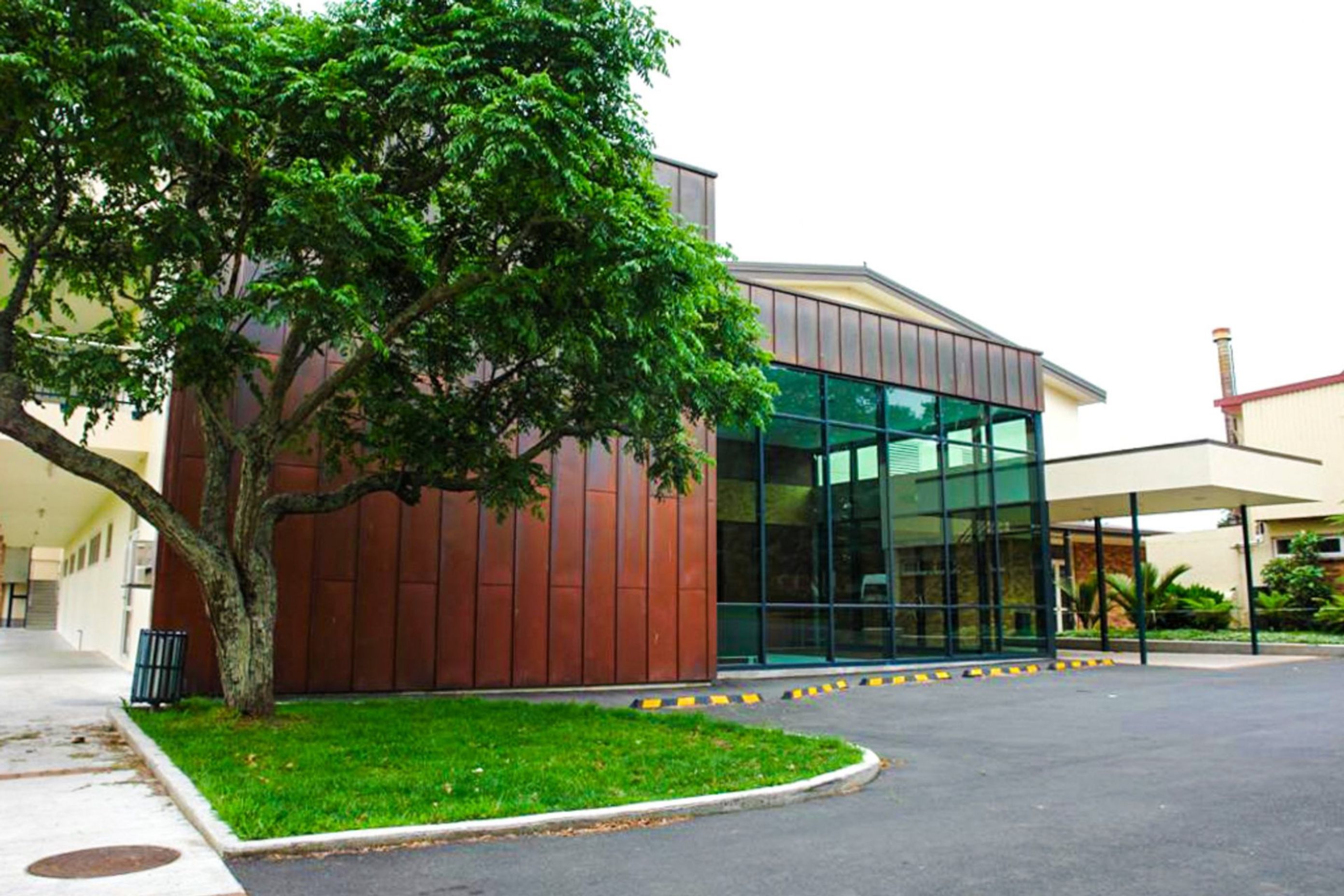 St Paul’s Collegiate School Gymnasium