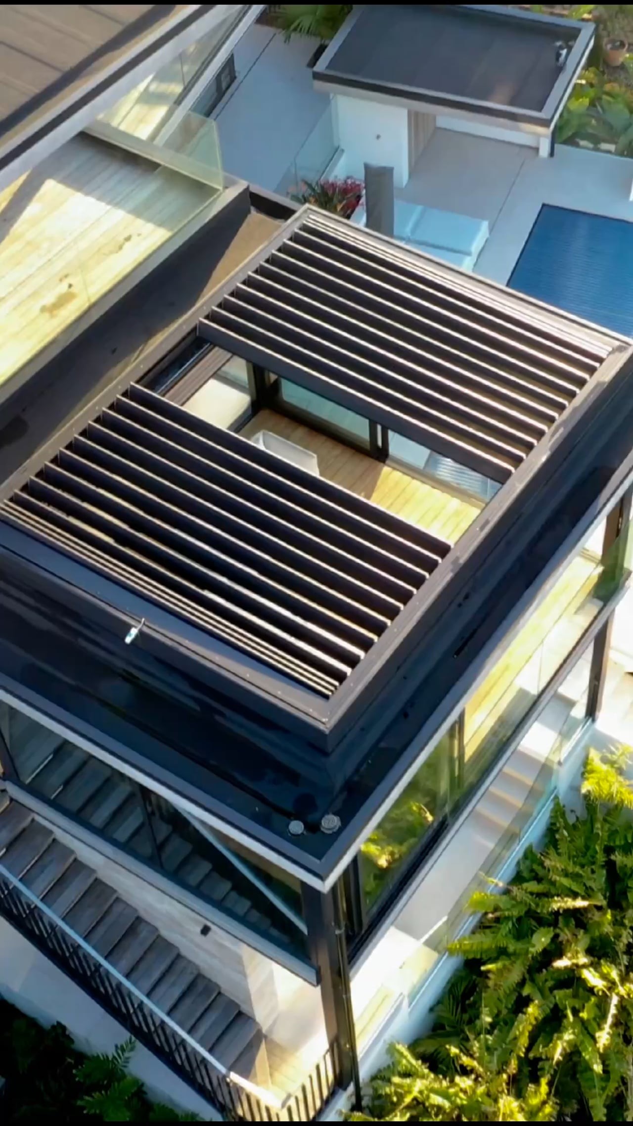Louvretec Retractable Opening Roofs gallery detail image