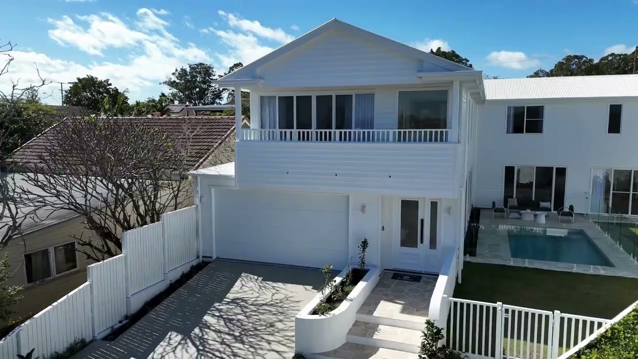 Sectional Garage Doors | Essentials Series gallery detail image