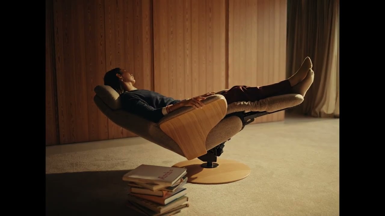 Stressless® Adam Power Recliner gallery detail image