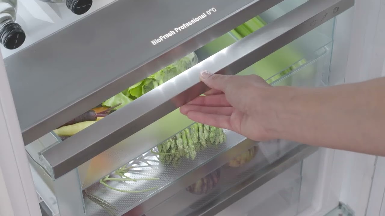 IRBh 5170 'Peak' BioFresh Pro | Fully Integrated Fridge gallery detail image