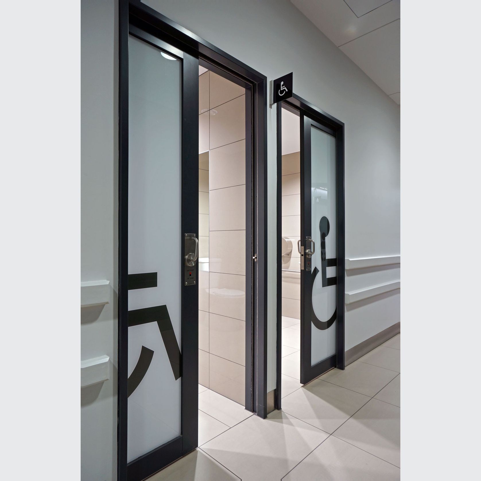 CS AutoCav WC Cavity Slider gallery detail image