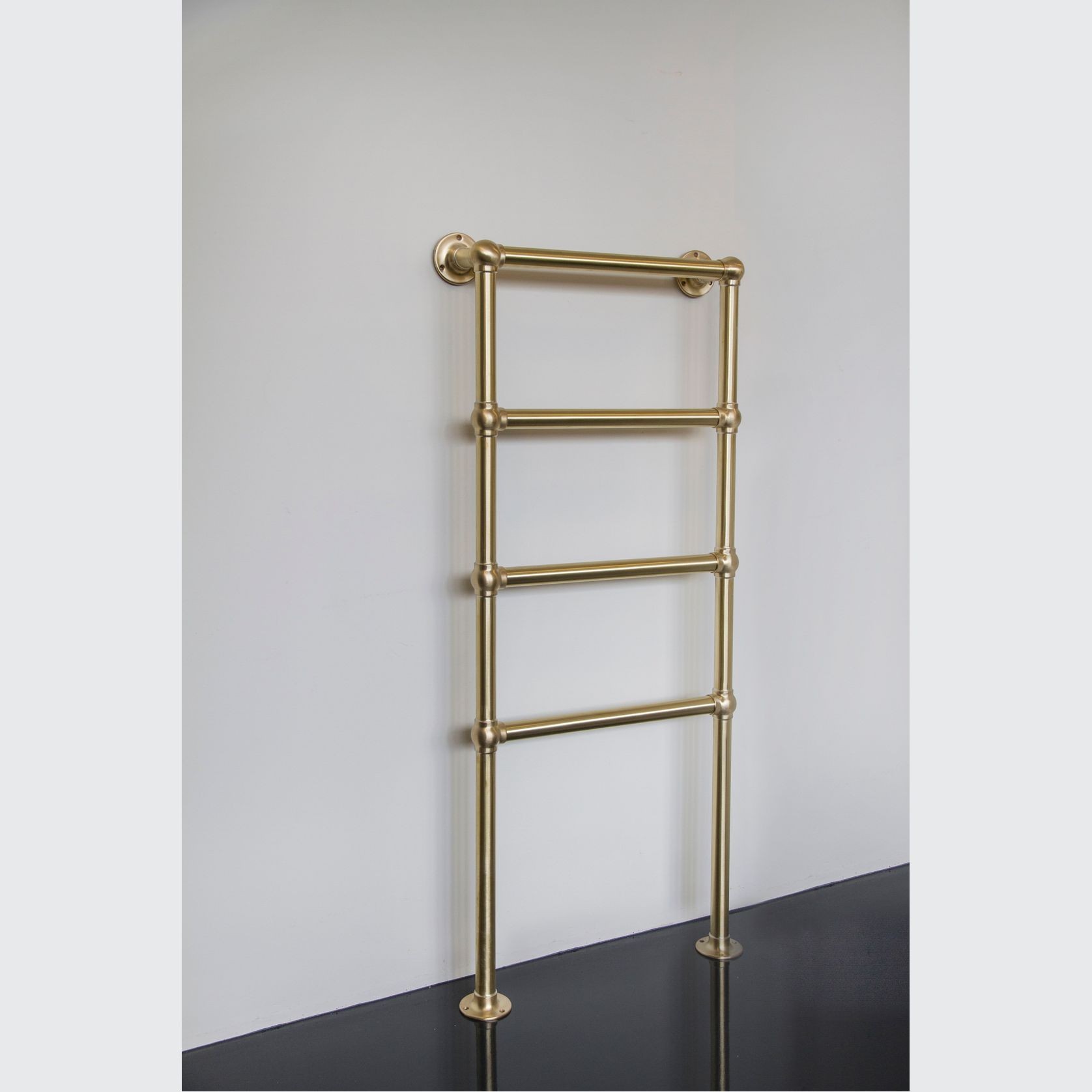 Hawthorn Hill Floor Mounted Towel Warmer gallery detail image