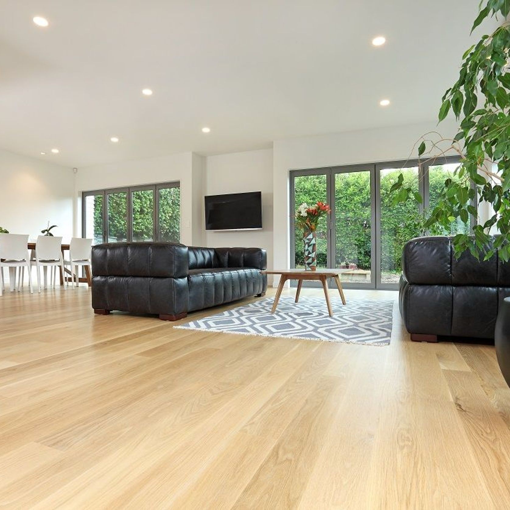 American White Oak, Prime Grade HARDWOOD FLOOR gallery detail image