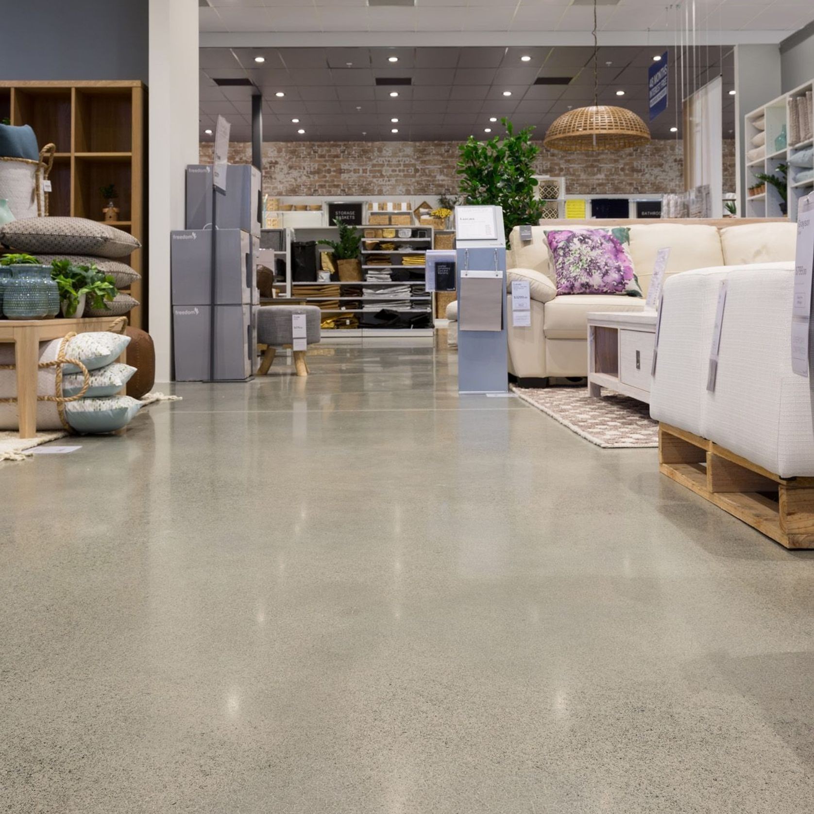 Diamond Polished Concrete Floor - Beach House gallery detail image