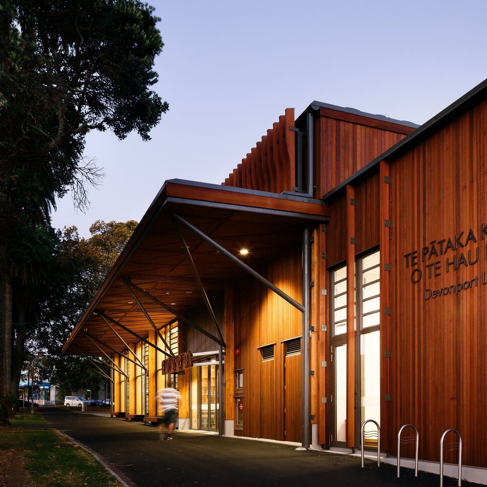 Vertical Shiplap Cedar Weatherboards gallery detail image