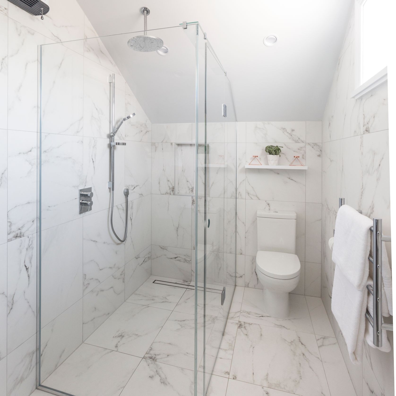Frameless Glass Showers gallery detail image