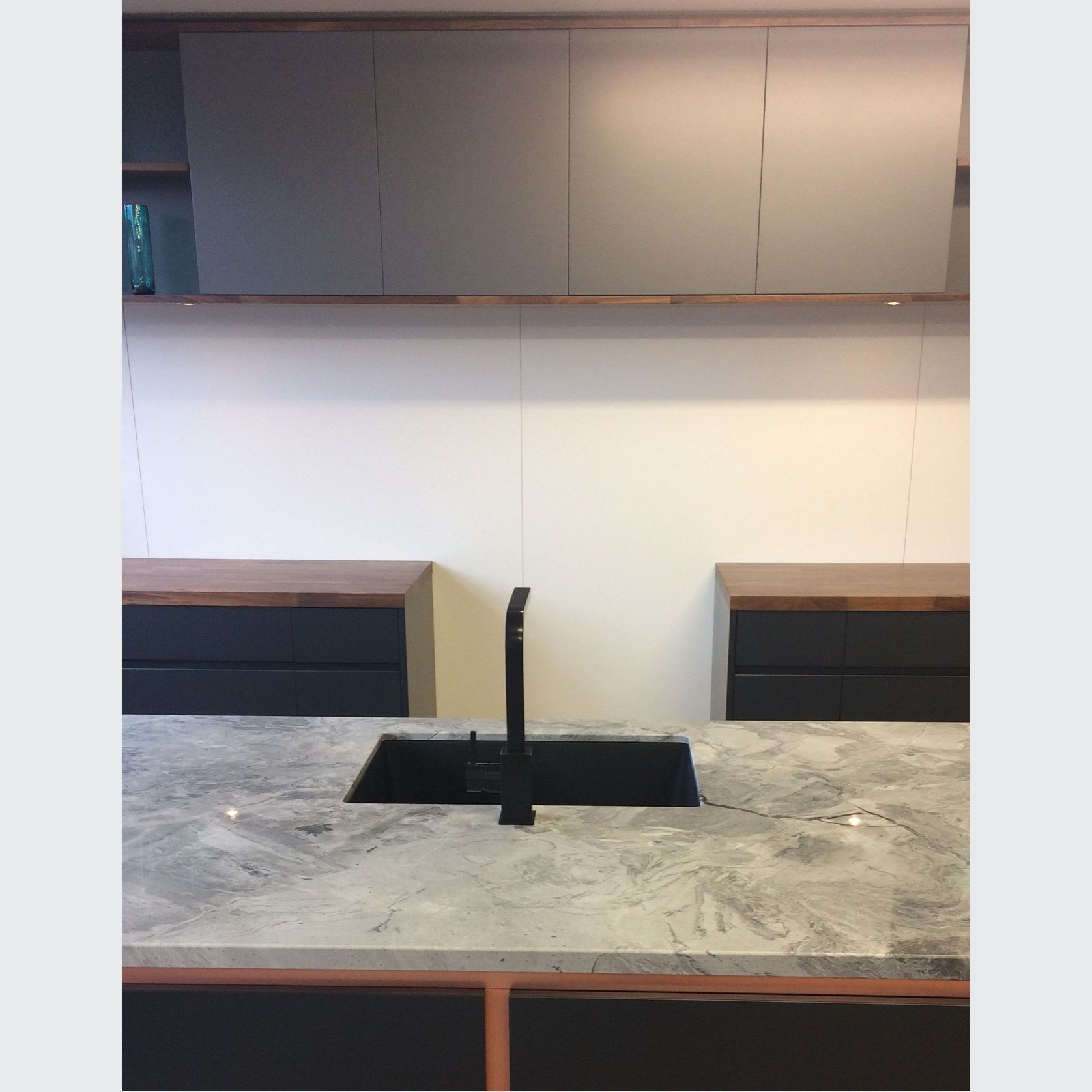 Lyttelton Black Sink IK2966B gallery detail image