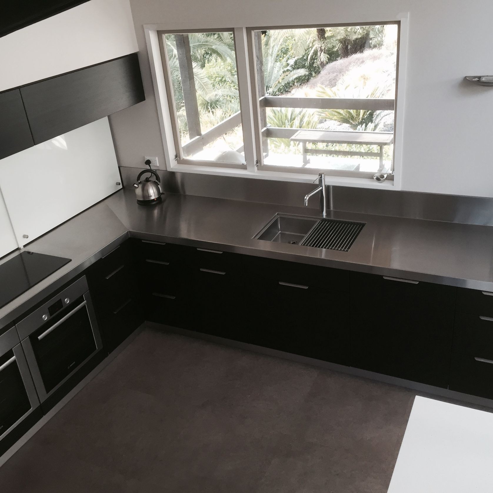 Sink Station Small IK8550 gallery detail image