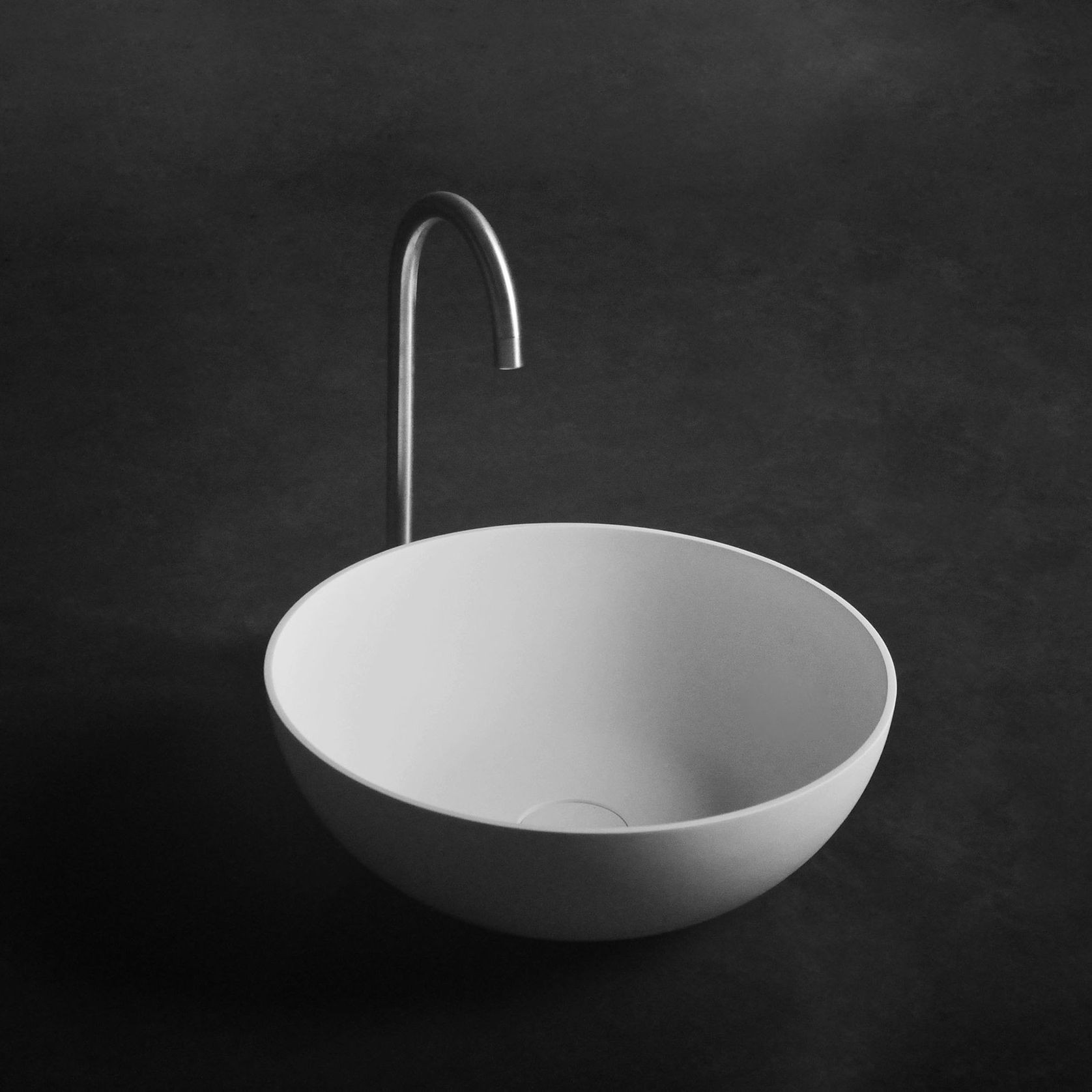 Super-Thin Round Vessel Basin Solid Surface gallery detail image