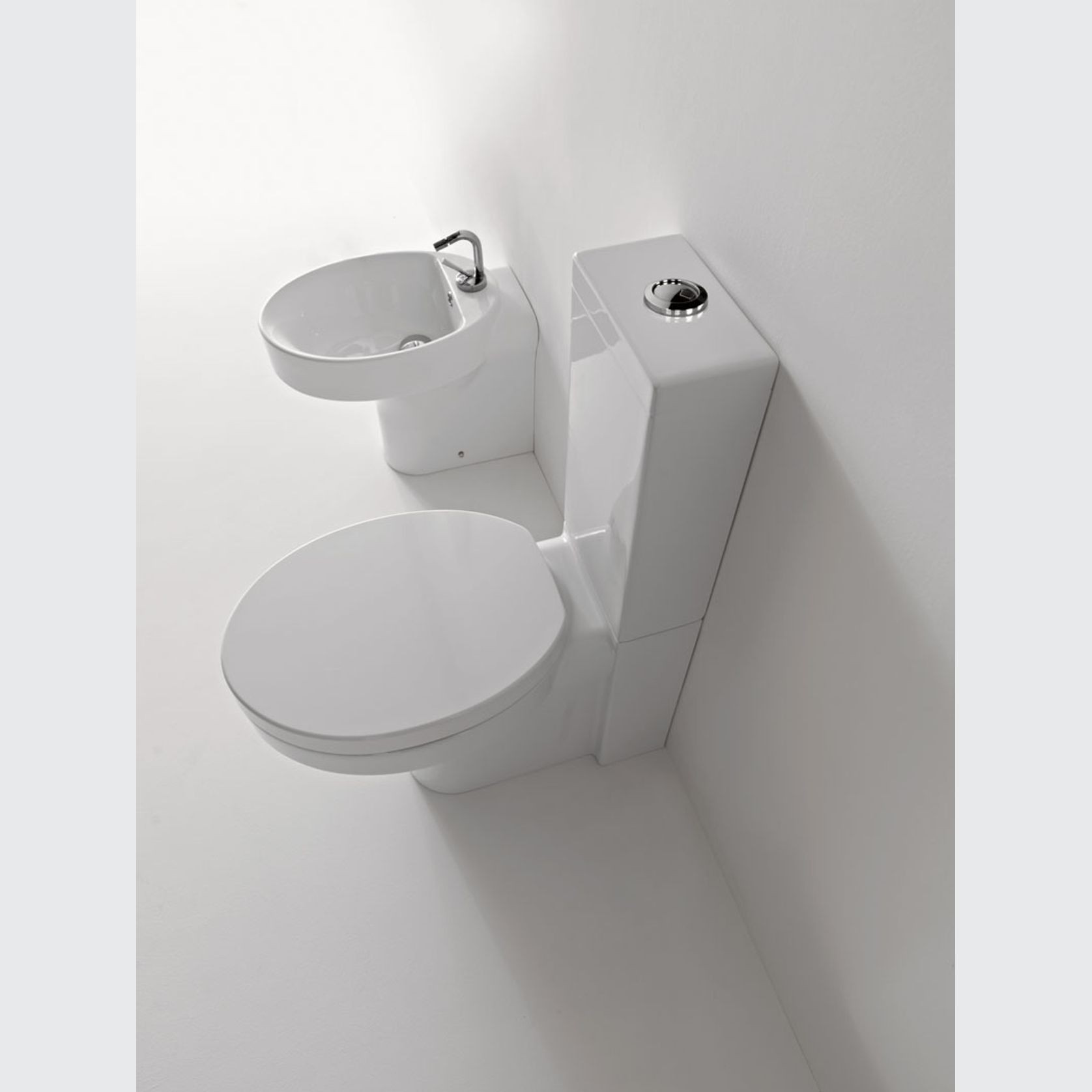 Cento Oval Close Coupled Toilet by Kerasan gallery detail image