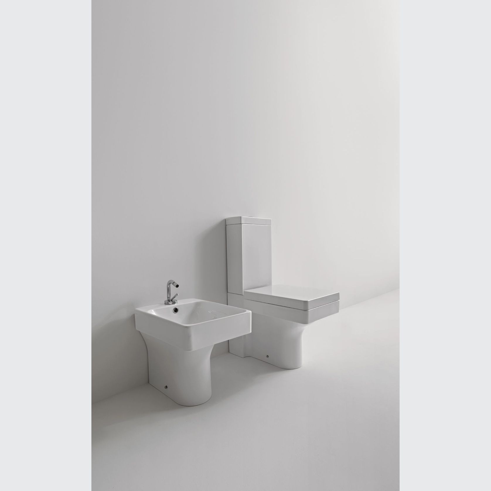 Cento Rectangular Toilet and Bidet by Kerasan gallery detail image