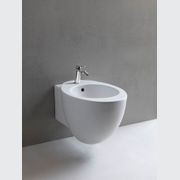 Le Giare Wall Hung Toilet and Bidet by cielo gallery detail image