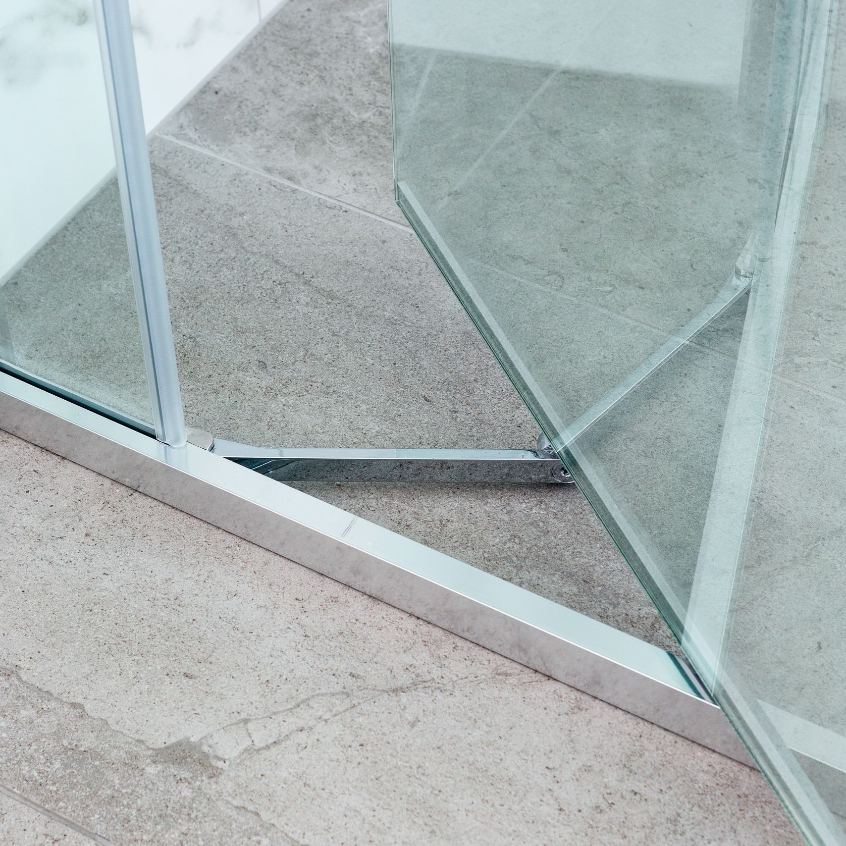 Torsion Square Corner Inswing Shower gallery detail image