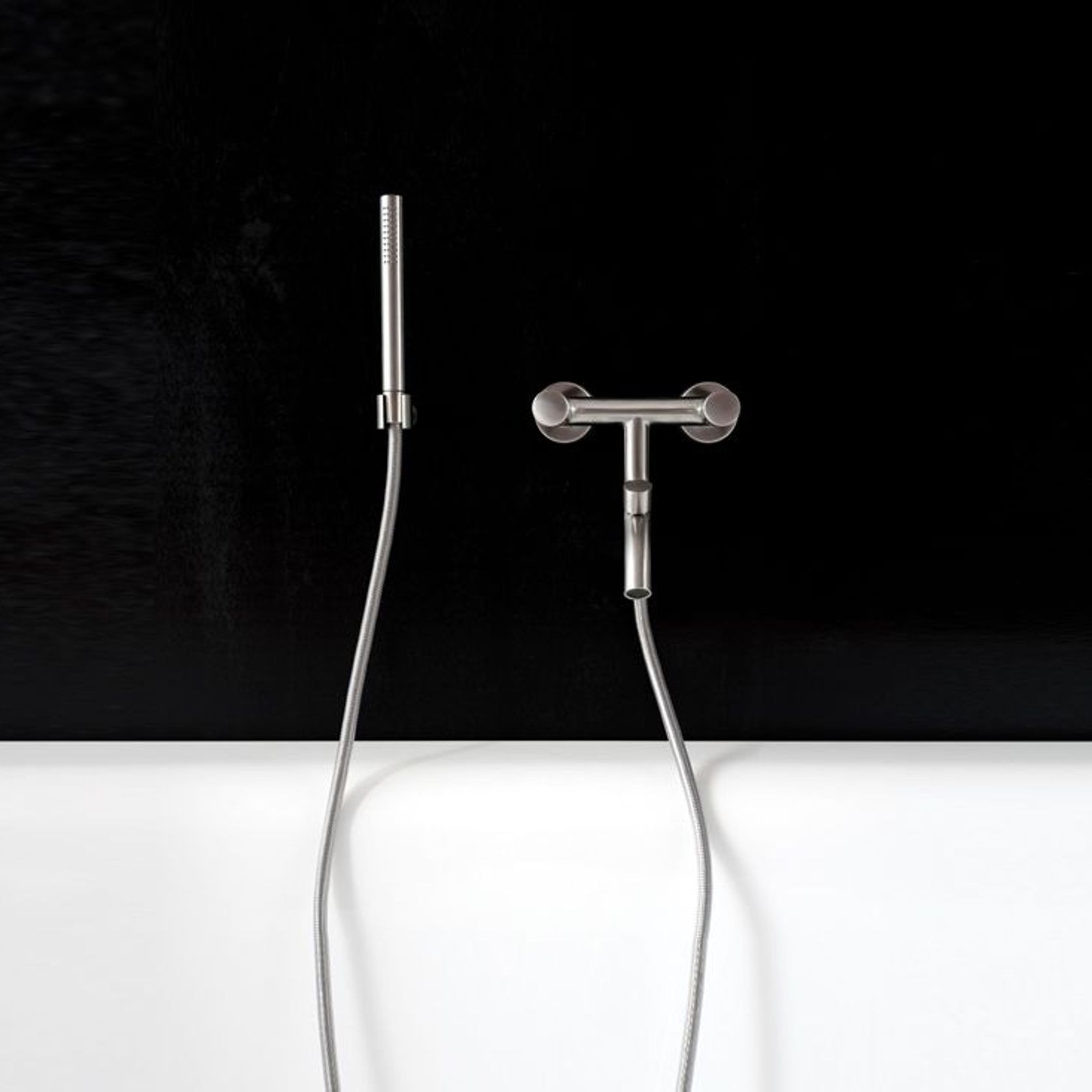 Ono 90 61 Bath Tap with shower hose by QUADRO gallery detail image