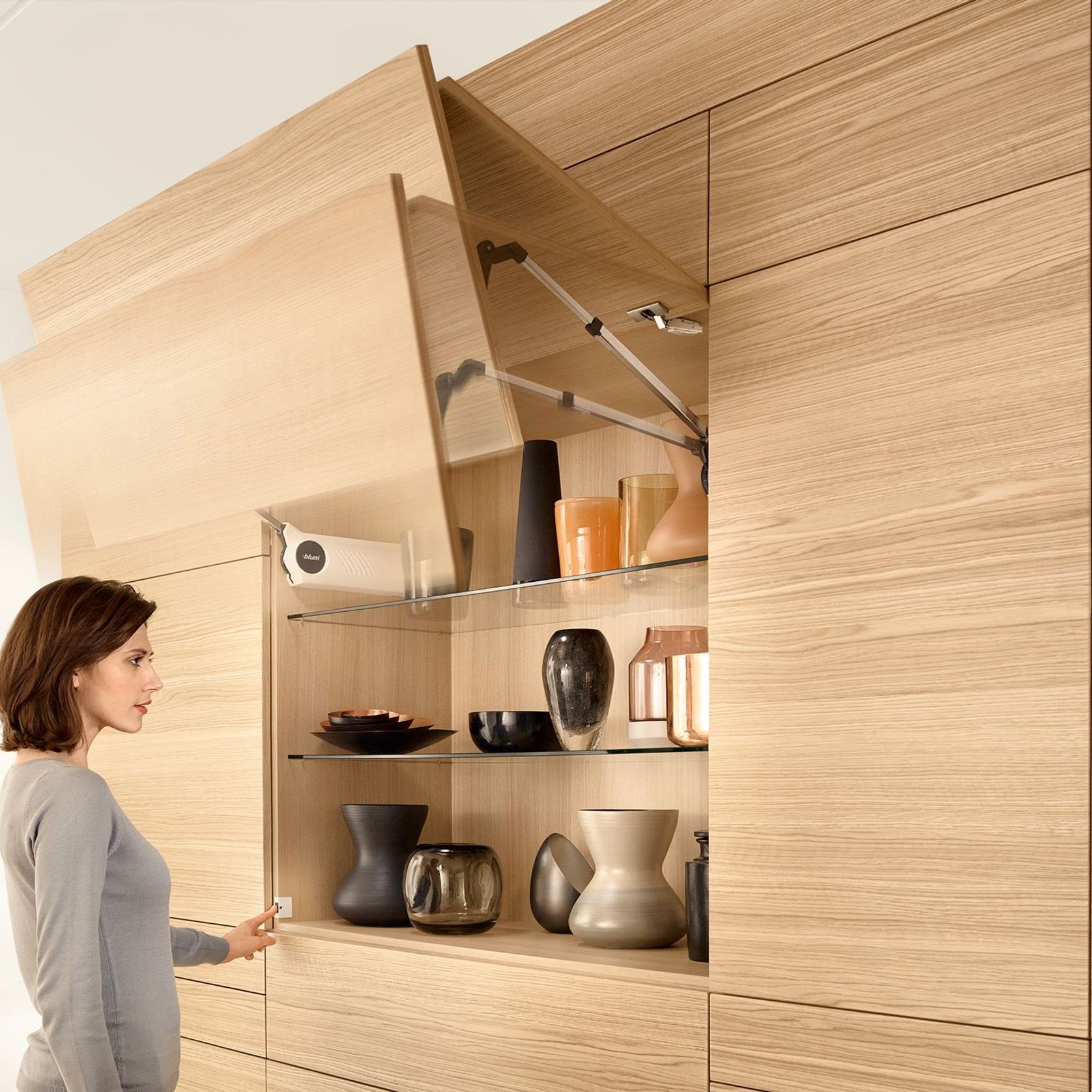 Handle-less Cabinetry gallery detail image