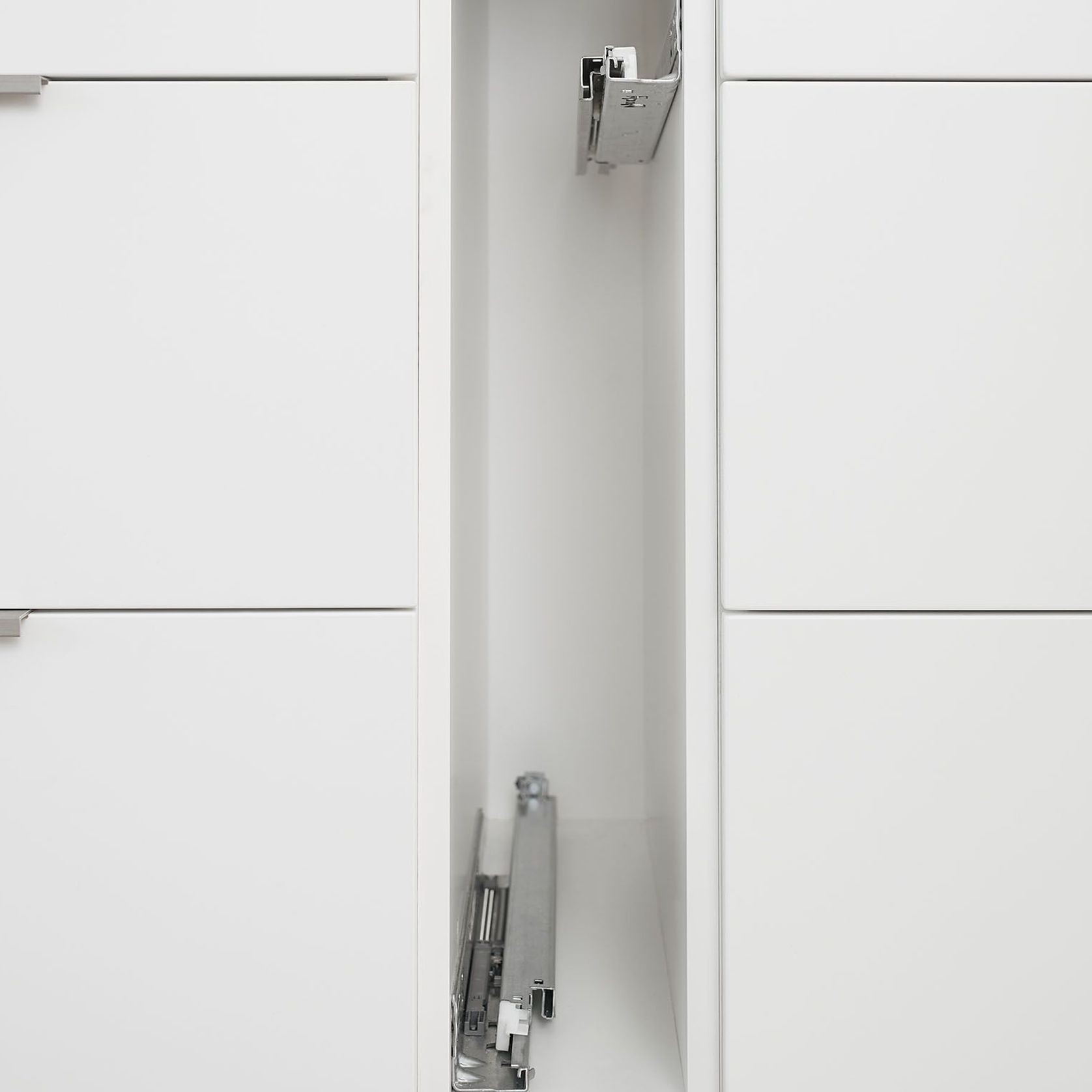 SPACE TWIN narrow cabinet solution gallery detail image