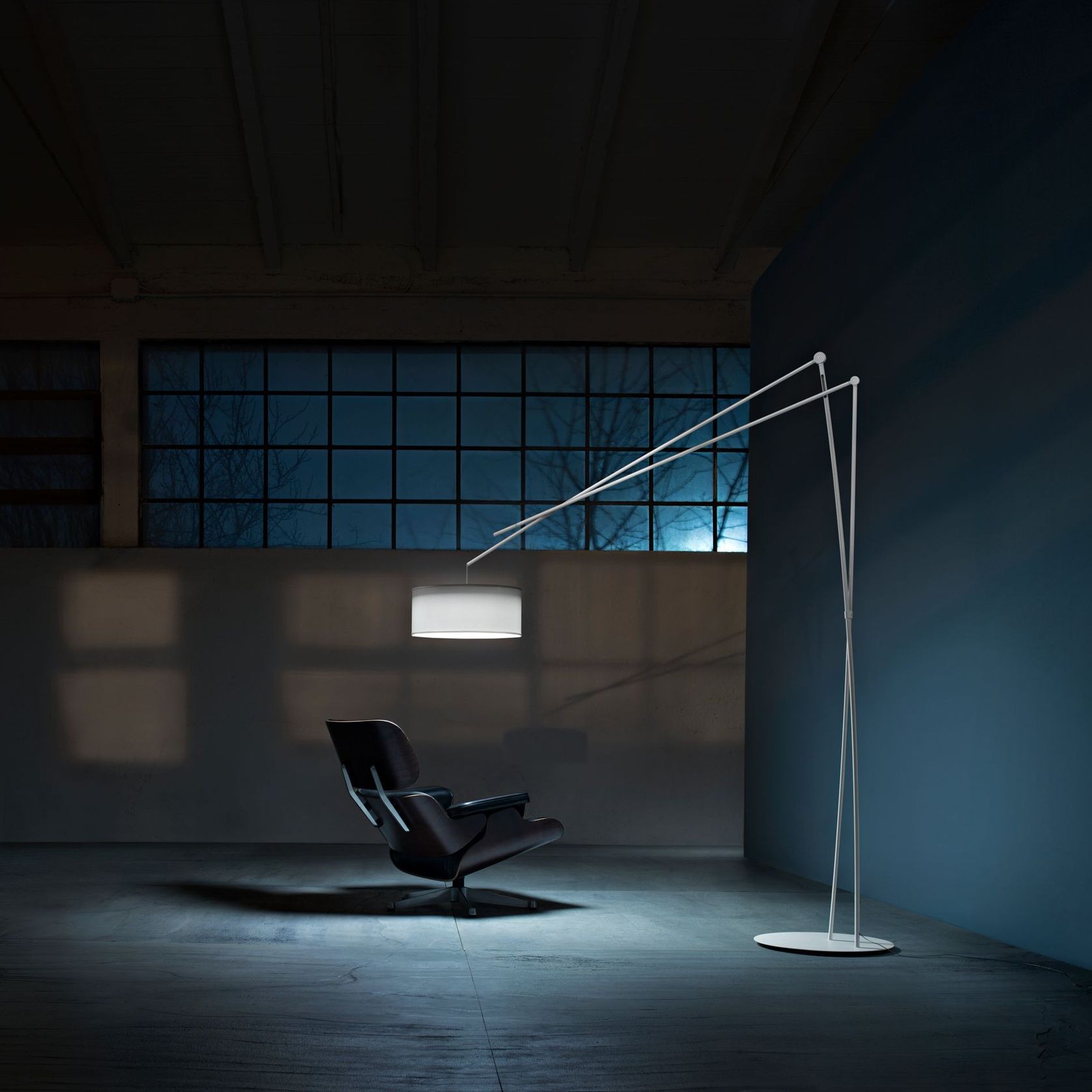 Effimera Floor Lamp by Prandina gallery detail image