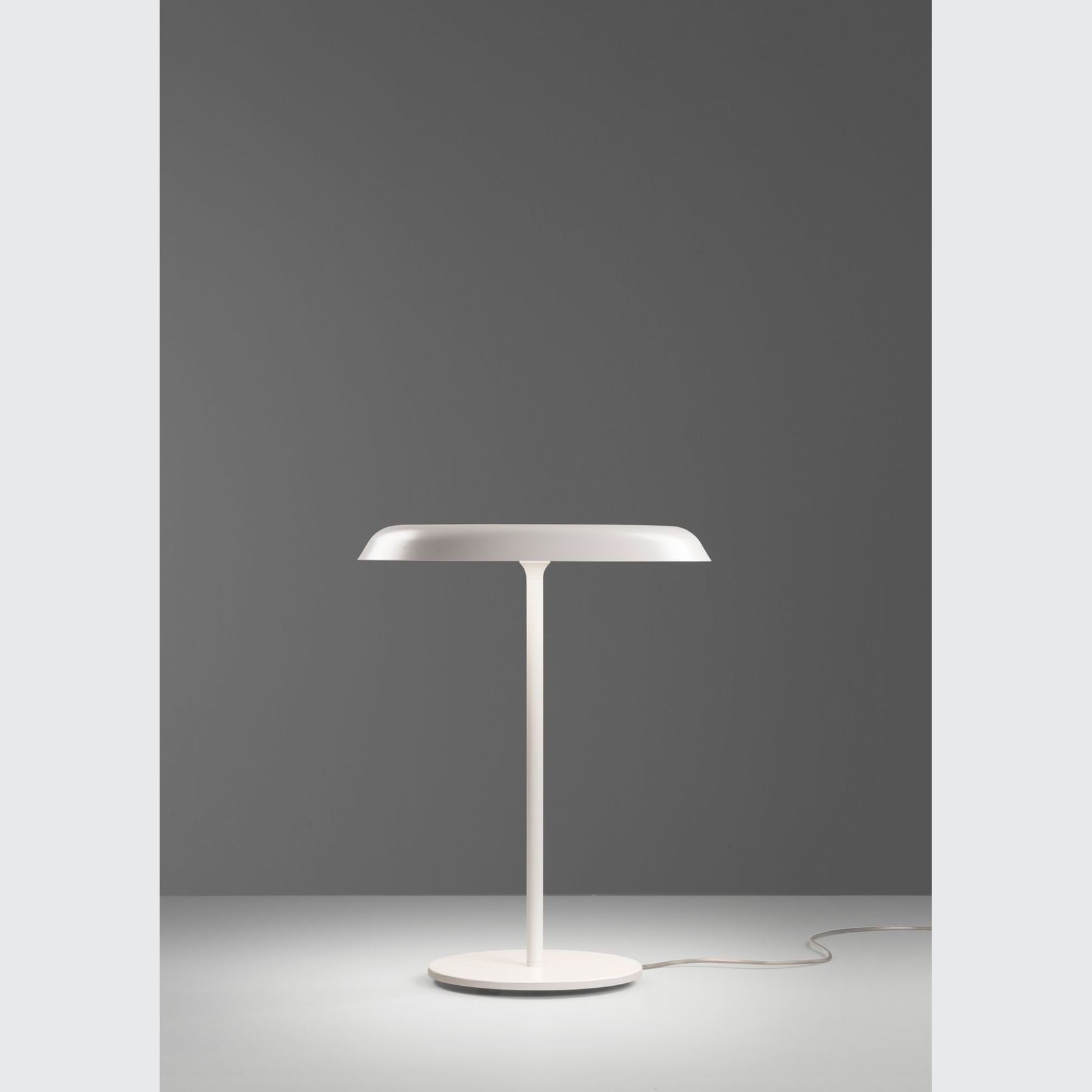 Landing Table Lamp by Prandina gallery detail image