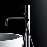Minimal Floor-mounted Bathtub Tap Set gallery detail image