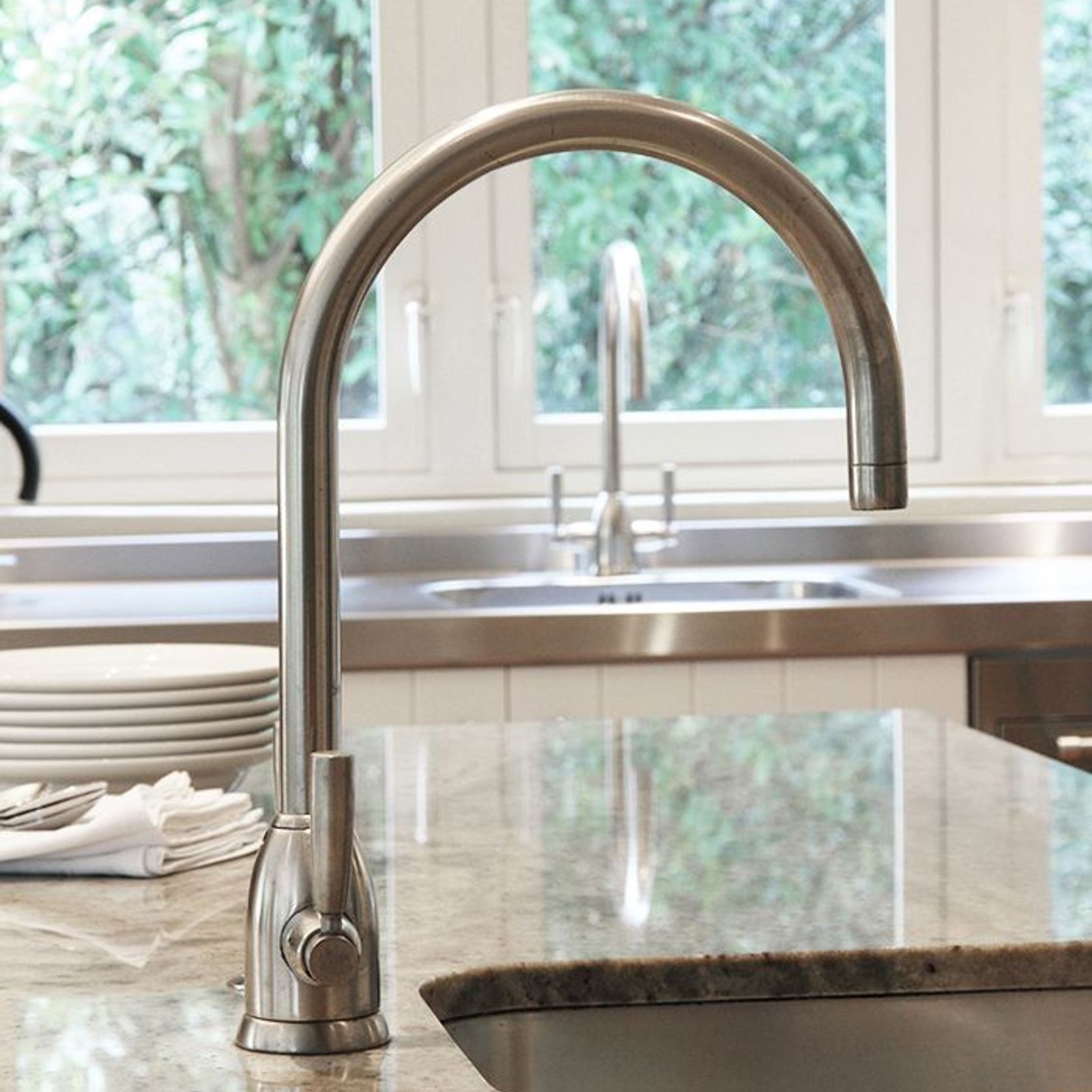 Perrin & Rowe Oberon kitchen tap gallery detail image