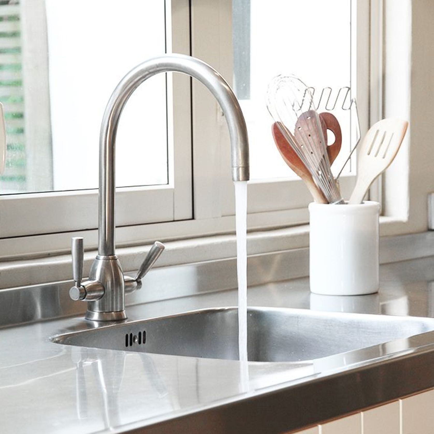 Perrin & Rowe Oberon Kitchen Tap gallery detail image