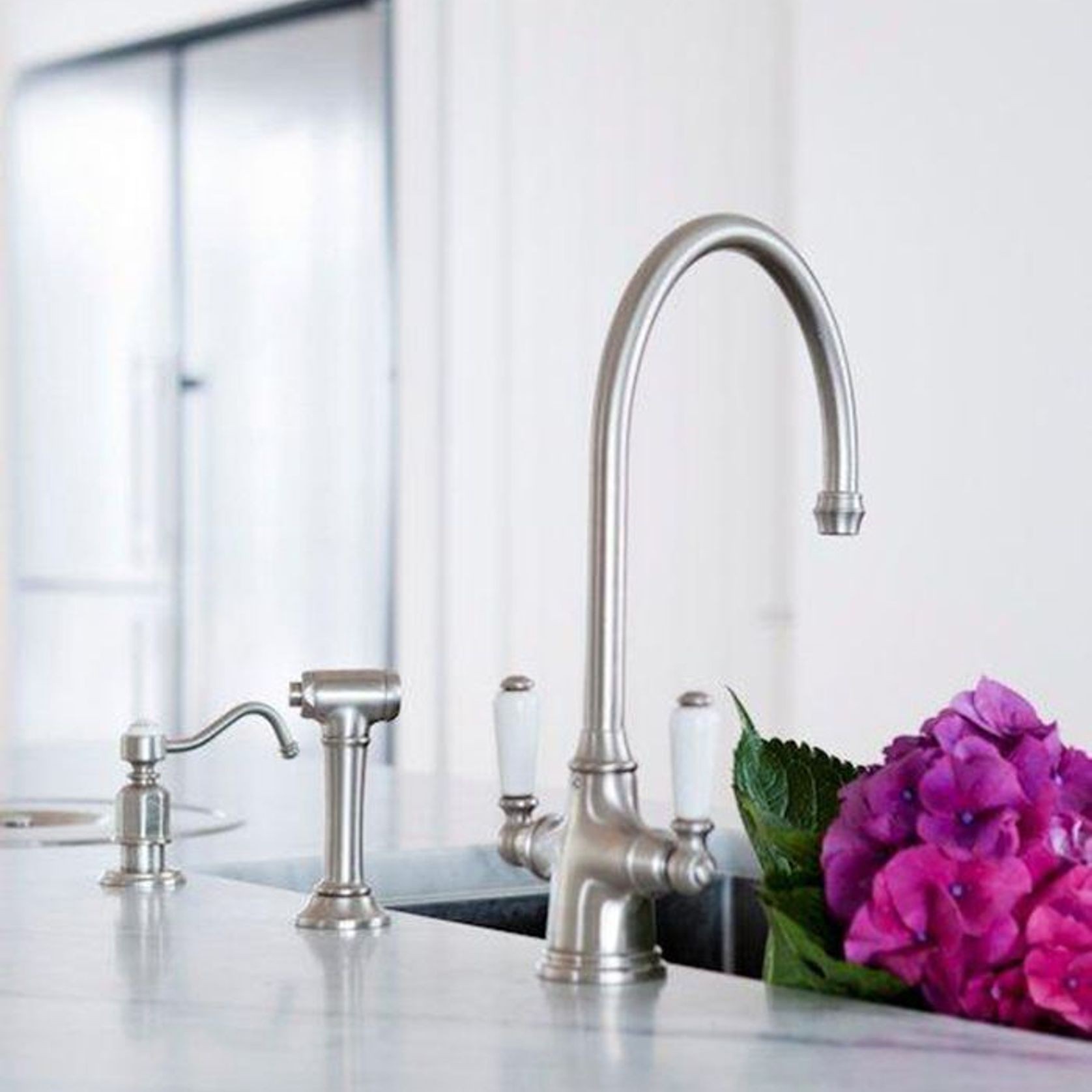 Perrin & Rowe Phoenician Kitchen Tap gallery detail image