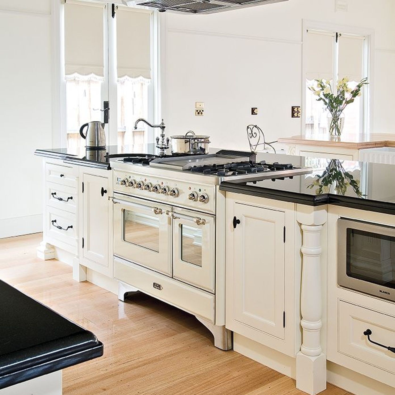 Perrin & Rowe Picardie kitchen tap gallery detail image
