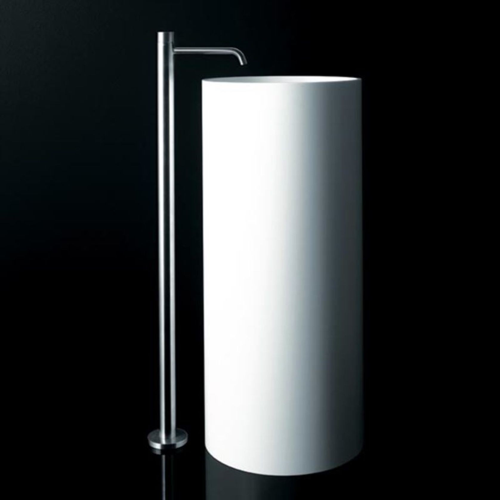Eclipse Floor-mounted Mixer Tap For Washbasin gallery detail image