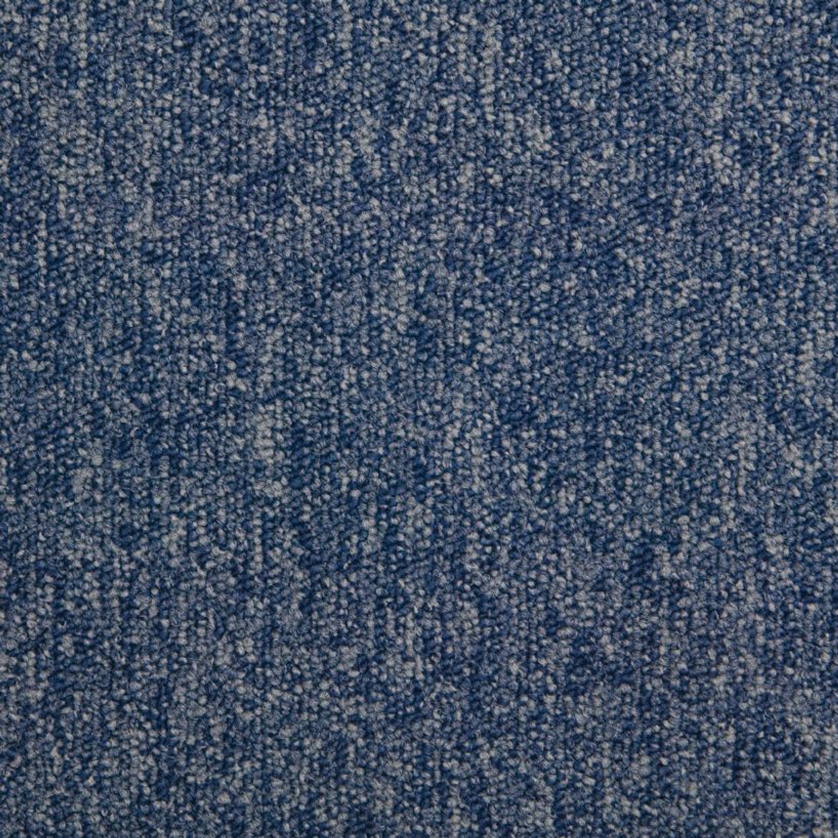 modulyss® - 06 Step carpet tiles gallery detail image