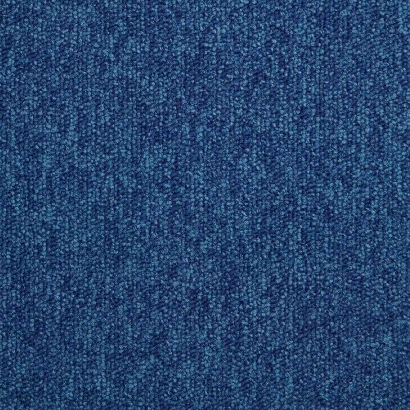 modulyss® - 06 Step carpet tiles gallery detail image