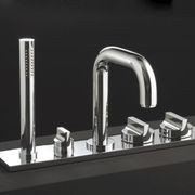 Liquid Deck-mounted Tap Set For Bathtub gallery detail image