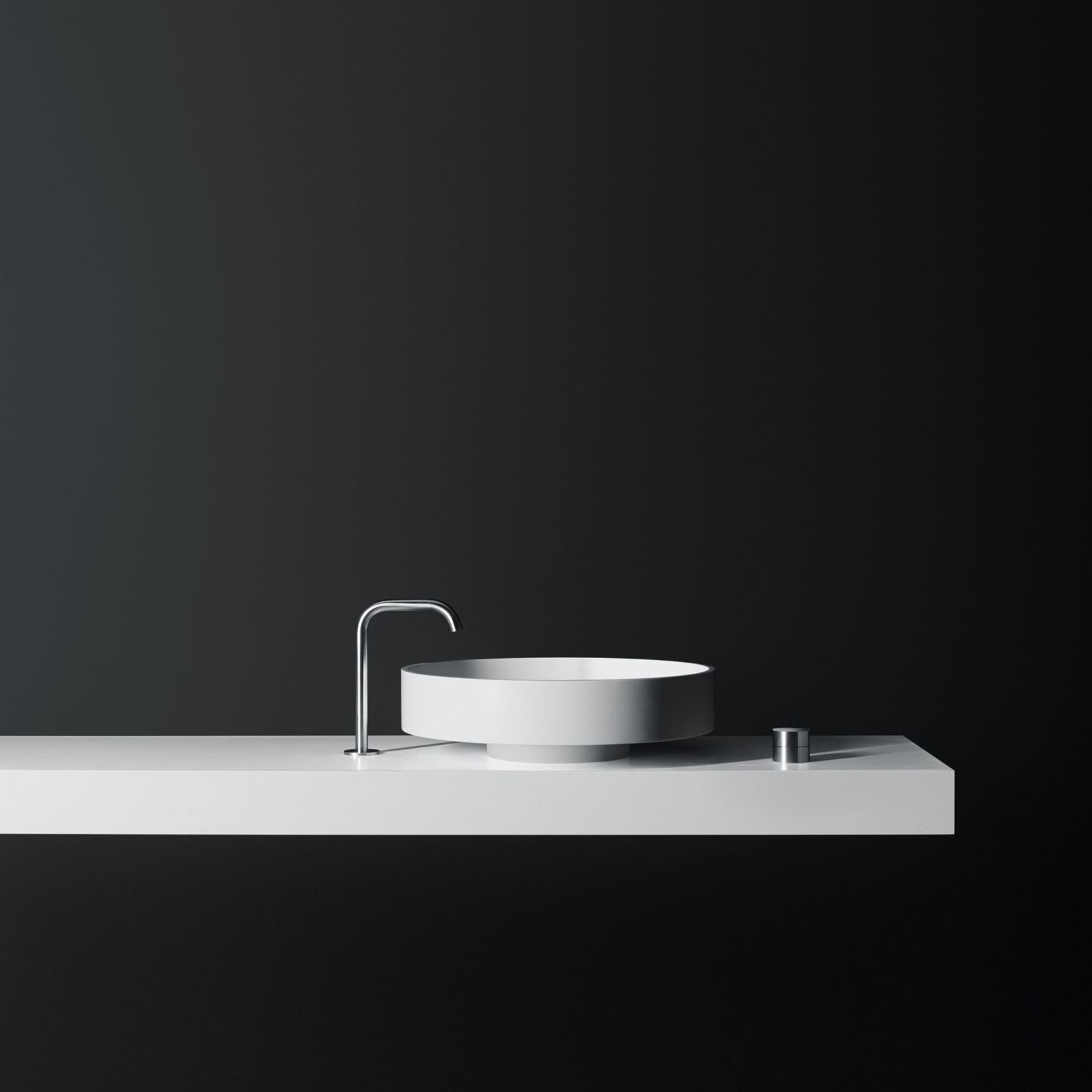 Lotus Washbasin by Boffi gallery detail image