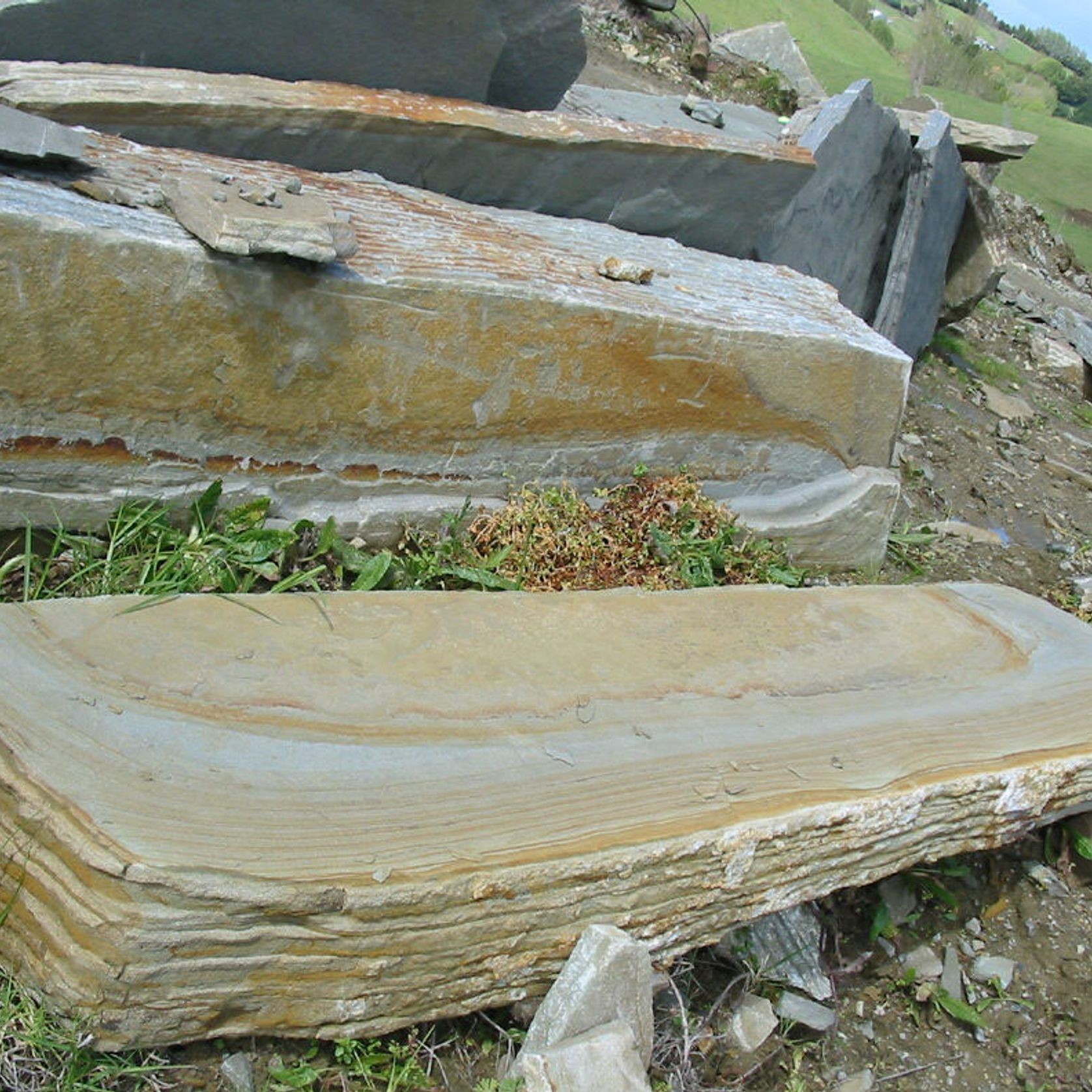 Paradise Stone Slabs and Feature Rocks gallery detail image