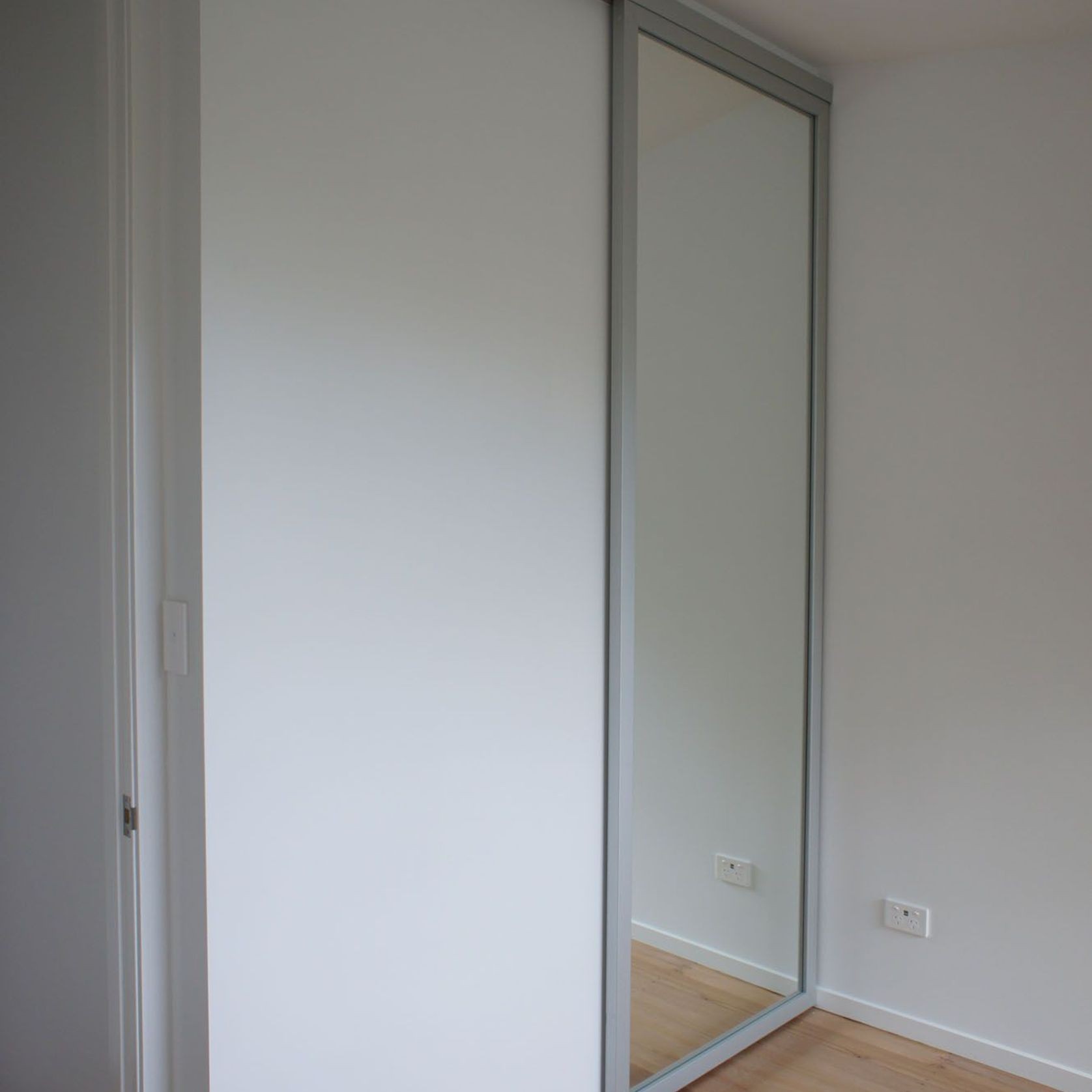 350 Series Wardrobe Sliding Doors gallery detail image