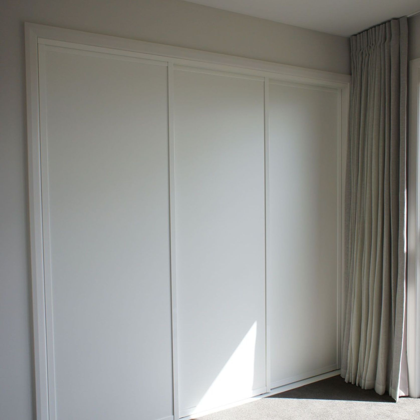 4200 Series Sliding Wardrobe Doors gallery detail image