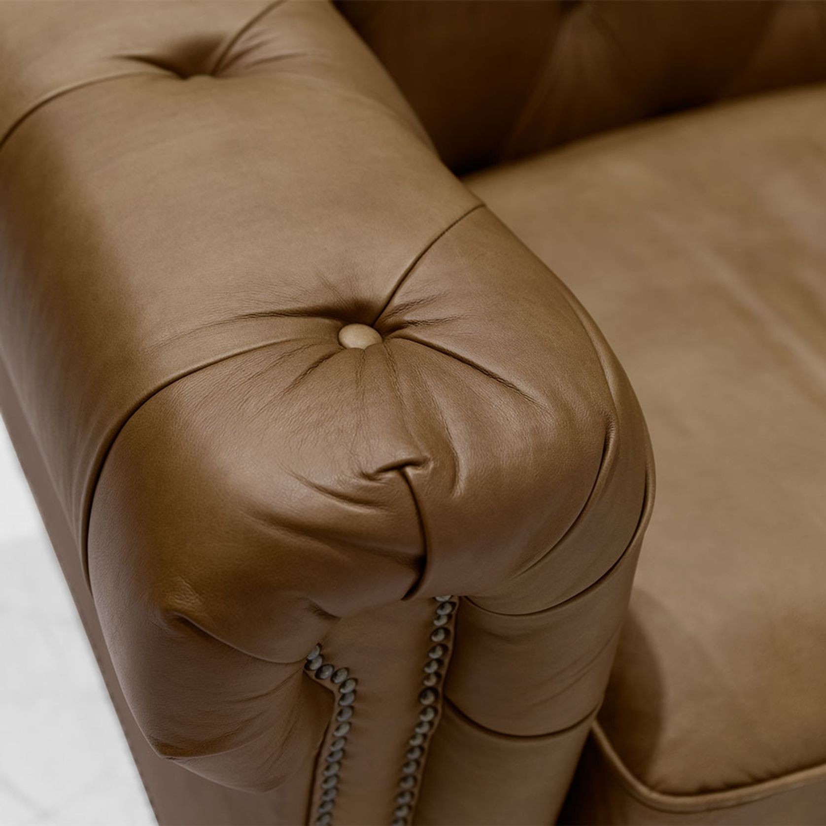 Stanhope Italian Leather Chesterfield - 4 Seater, Chestnut gallery detail image