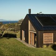 Vertical Shiplap Cedar Weatherboards gallery detail image