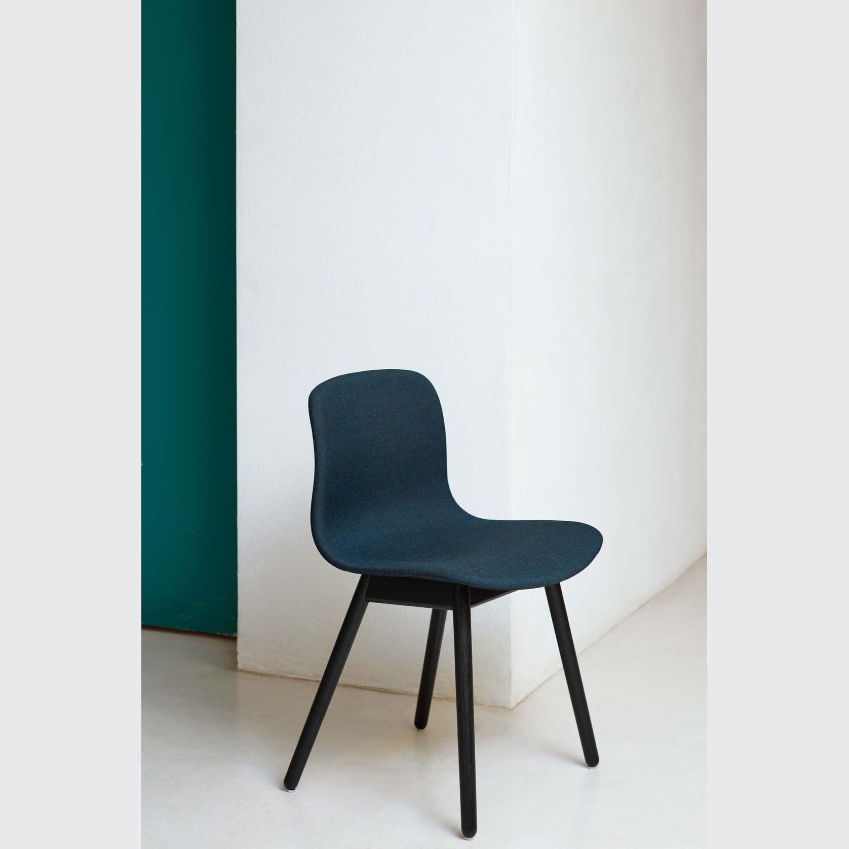 About A Chair AAC12 / AAC13 by HAY gallery detail image