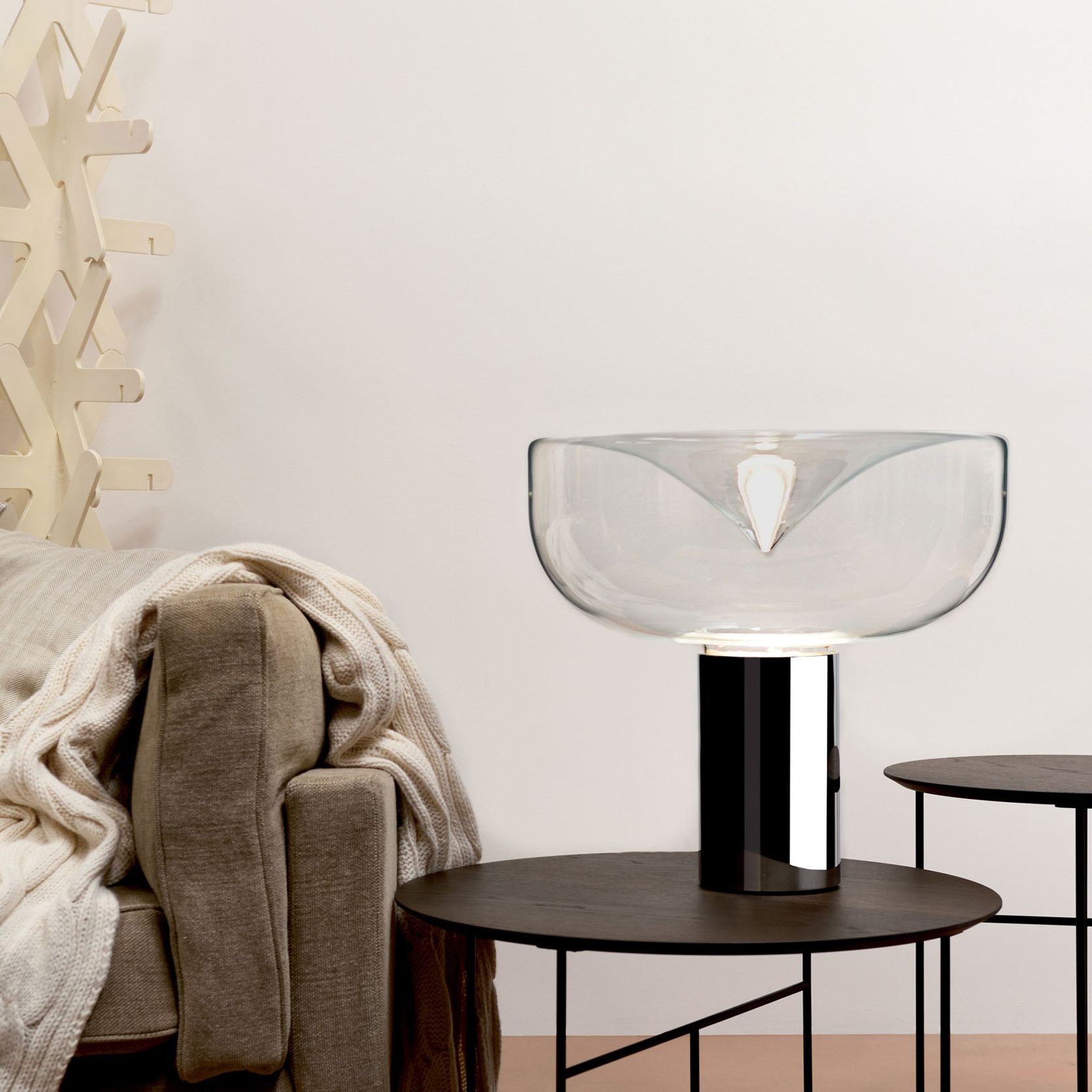 AELLA Table Lamp by Leucos gallery detail image