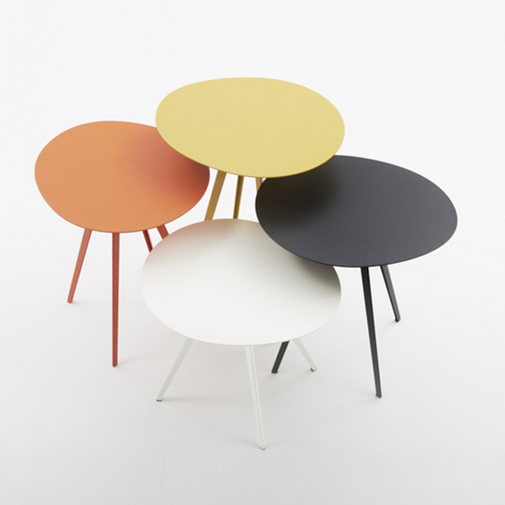 Agora Table by Segis gallery detail image