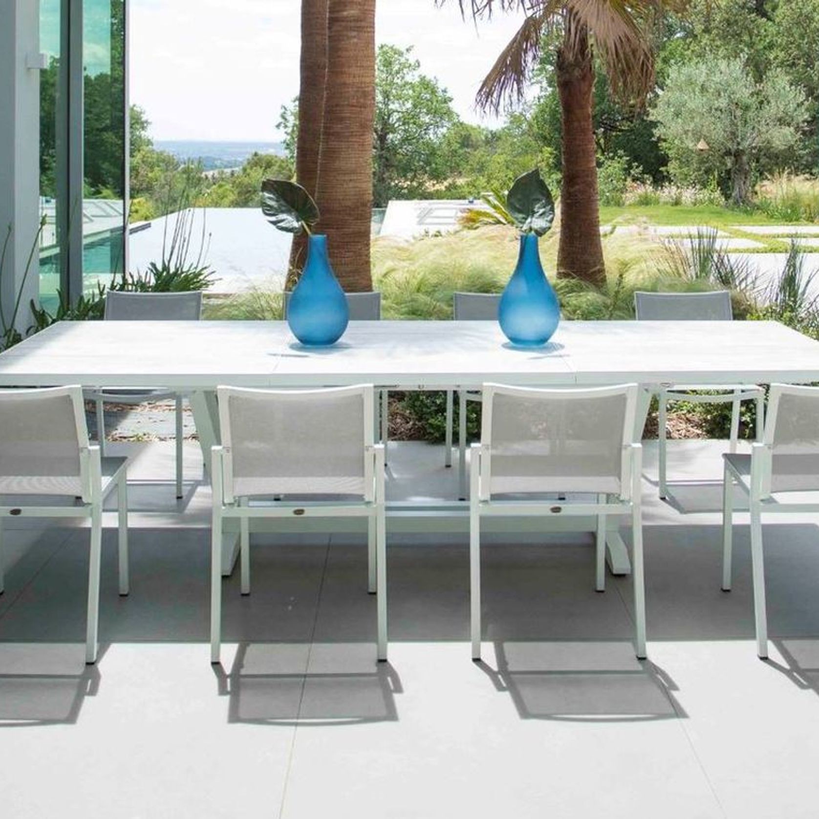 Amaka Outdoor Aluminium Extending Dining Table gallery detail image