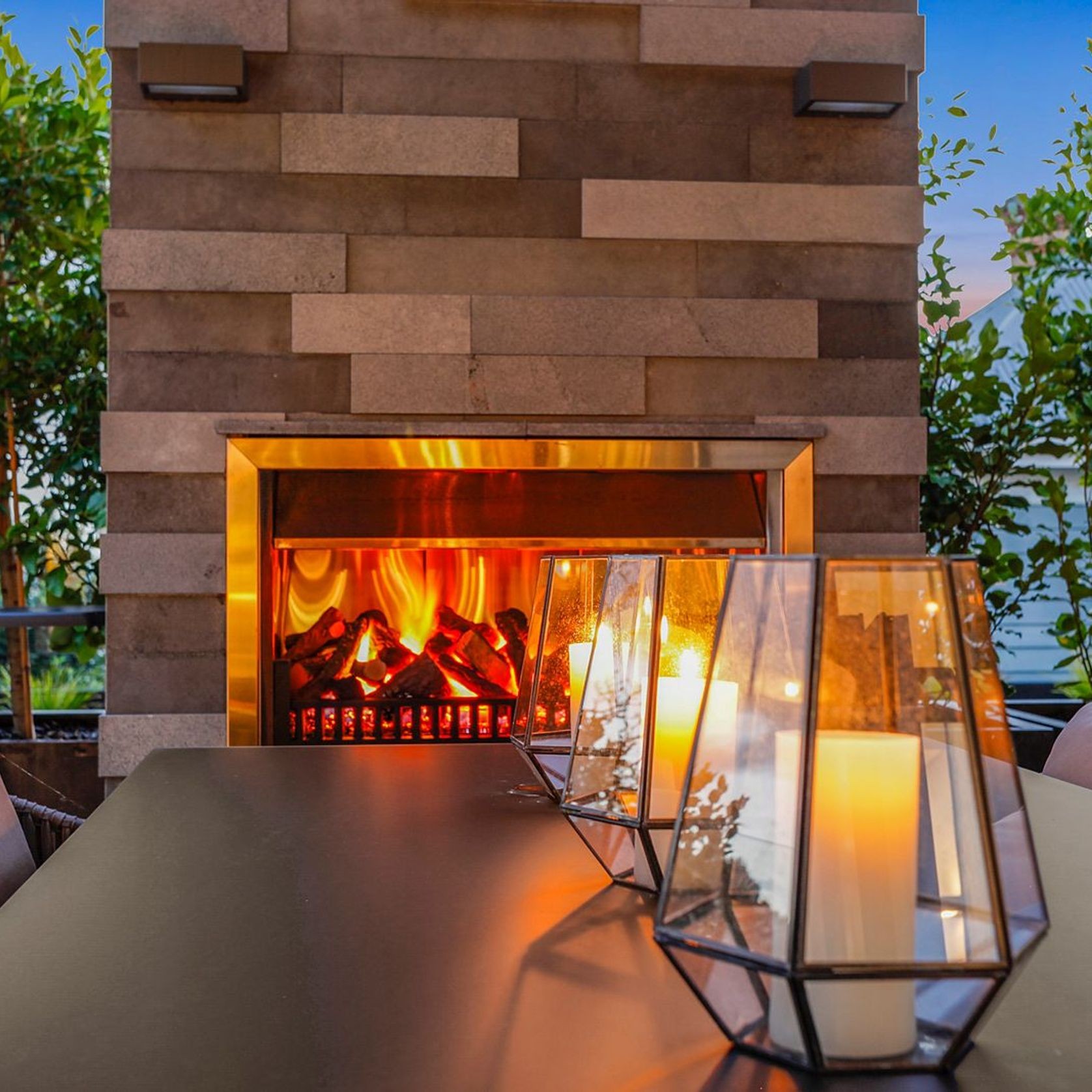 Aura Flued Outdoor Fireplace | 900mm gallery detail image