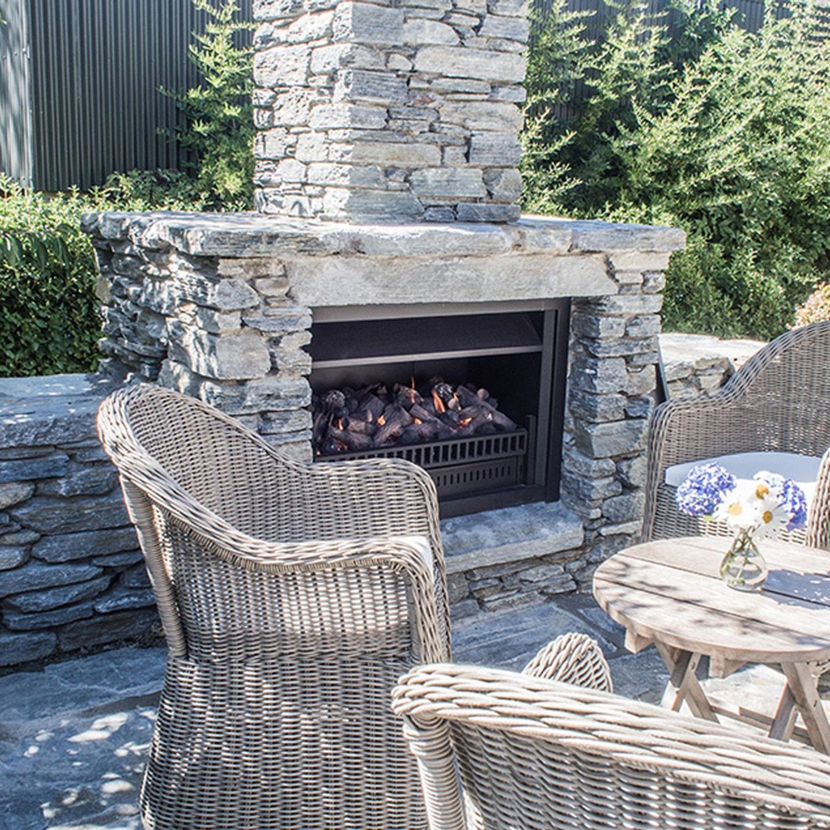 Aura Flued Outdoor Fireplace | 900mm gallery detail image