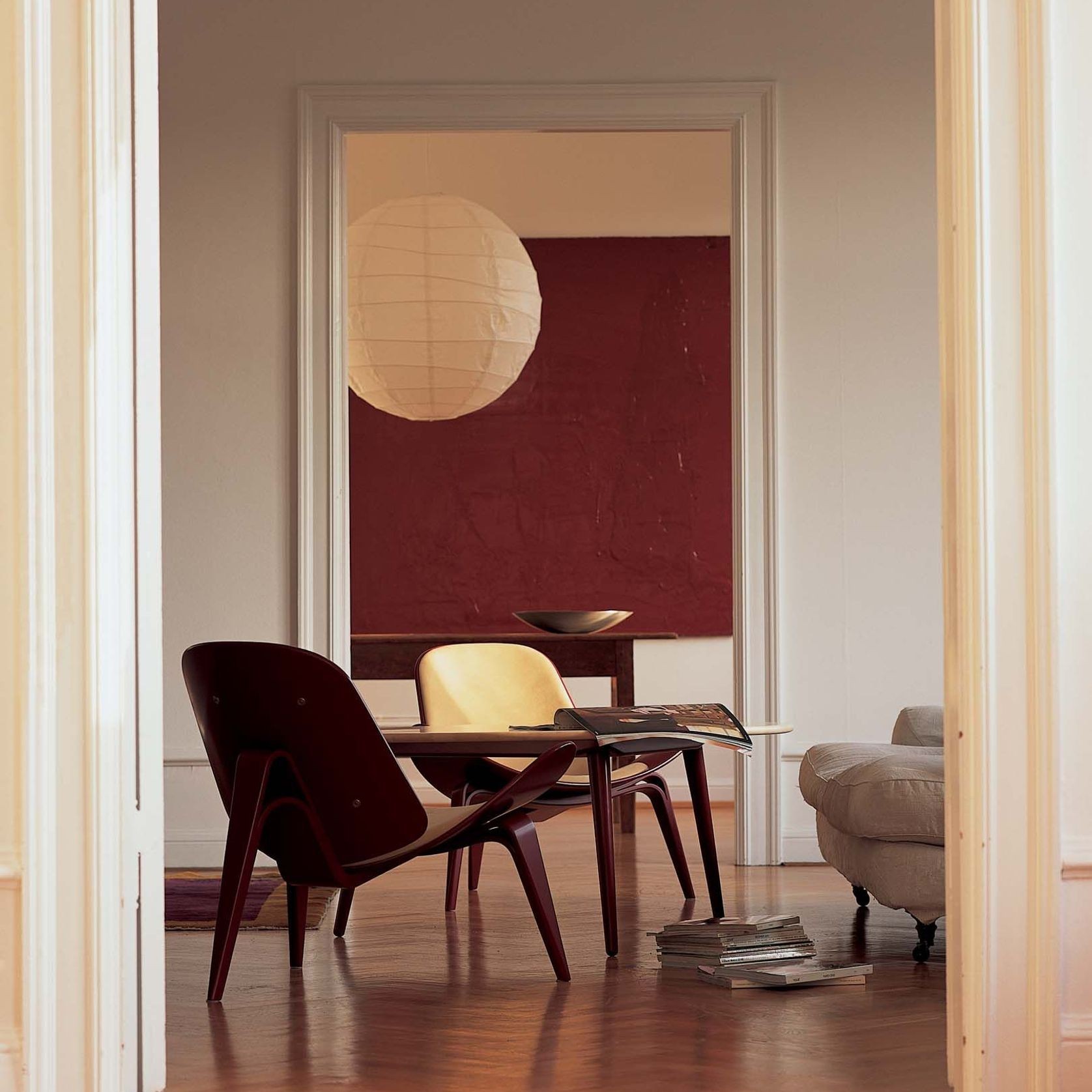 CH07 Shell Chair by Carl Hansen + Son gallery detail image