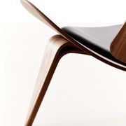CH07 Shell Chair by Carl Hansen + Son gallery detail image