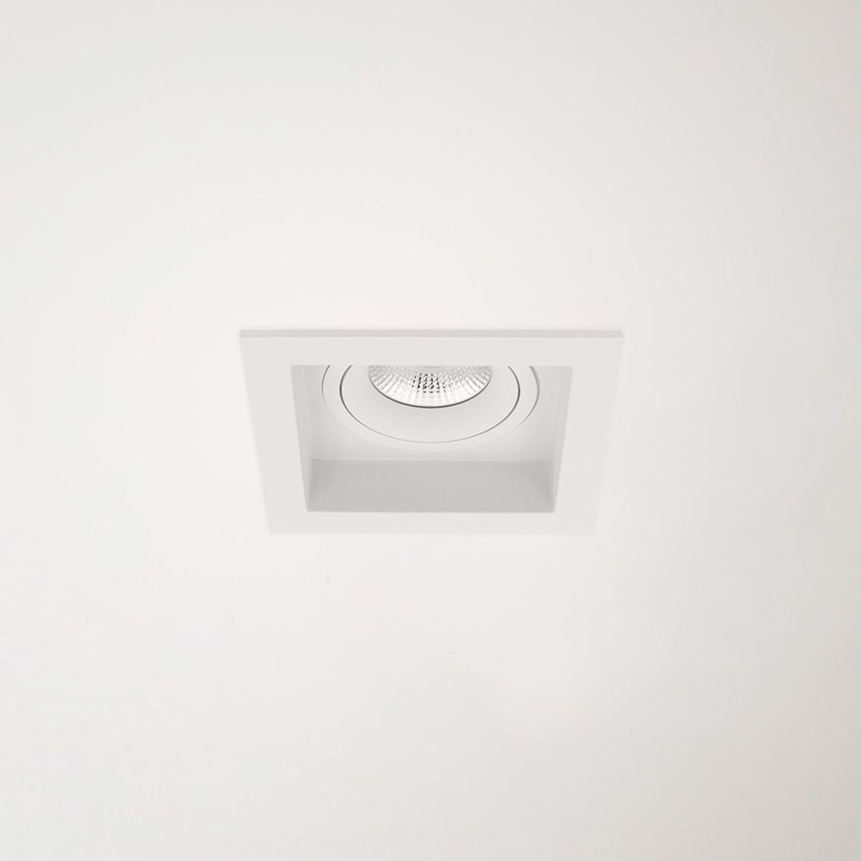 Cevon LED Tilt/Rotate Low Glare 11W Light gallery detail image