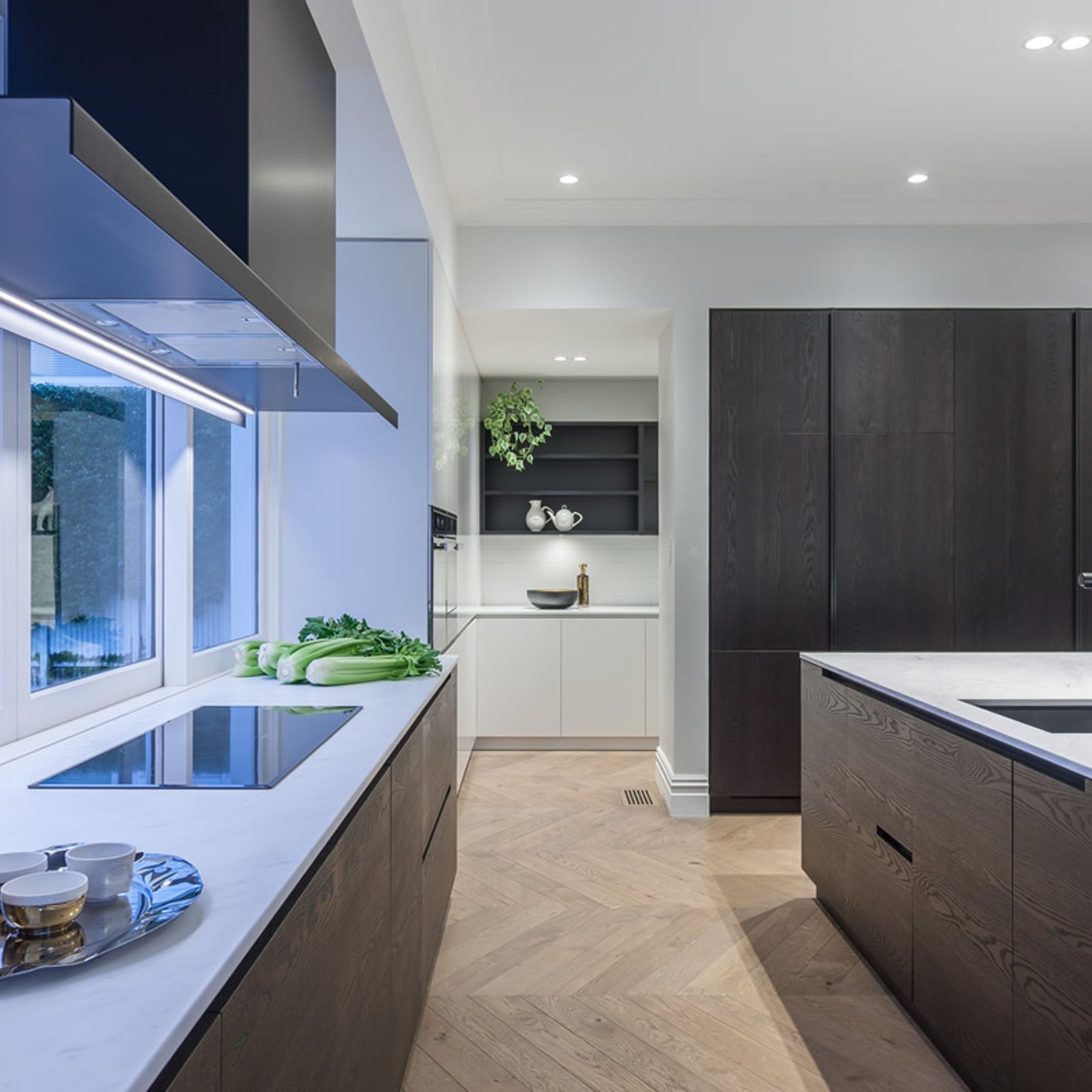 Classic Contemporary Kitchens gallery detail image