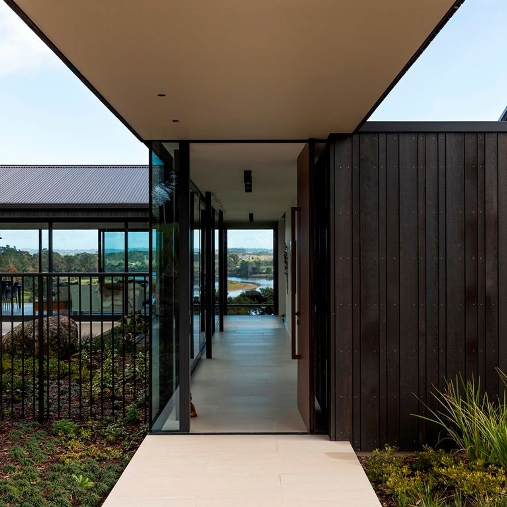 Vertical Shiplap Cedar Weatherboards gallery detail image